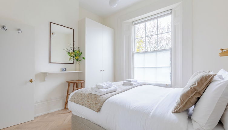 Photo 1 - Beautiful & Central 1 Bedroom Flat in Clerkenwell