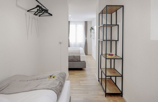 St. Georgen-Strasse Studios by VISIMO - Design. City. Nature - Foto 12