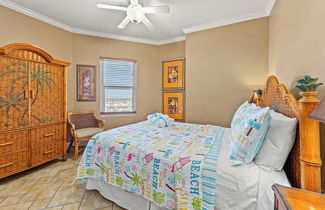 Photo 3 - Gulf Front Master Bedroom! 2 Pools & Hot Tubs! Sleeps 8