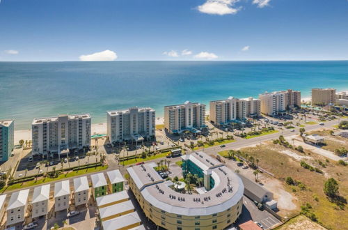 Photo 41 - Impressive Condo Across From Beach With Pool