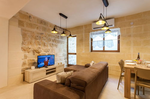 Photo 10 - Nadurin, Gozitan Villa 7 Bedr. & 2 Pools