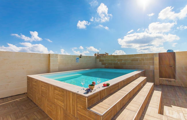 Naduri, Beautiful Gozitan Villa + Pool - Photo 27