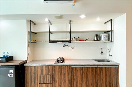 Photo 15 - Minimalist And Strategic Studio Apartment At Grand Kamala Lagoon