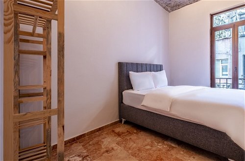 Foto 10 - Dreamy Flat With Excellent Location in Beyoglu