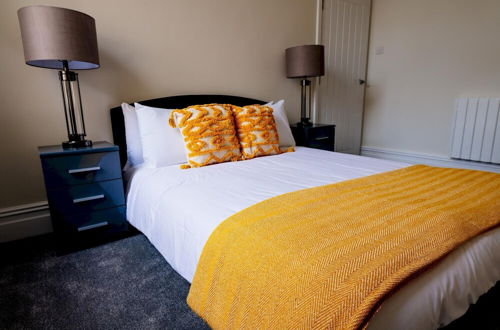 Photo 4 - Howard Gardens - 2 Bedroom Apartment in Cardiff City Centre