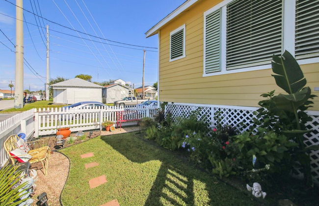 Patty's Place - Photo 16