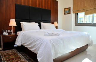 Photo 3 - Dolphin Royal Suites