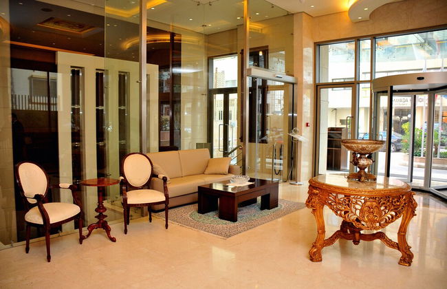 Dolphin Royal Suites - Foto 2