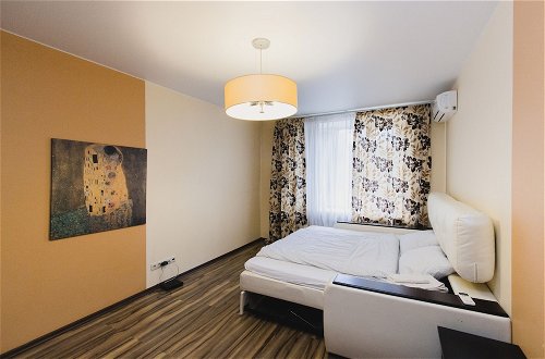 Photo 1 - 2 Bedroom Apartment Pathos in Khamovniki