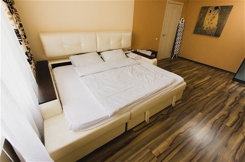 Foto 10 - 2 Bedroom Apartment Pathos in Khamovniki