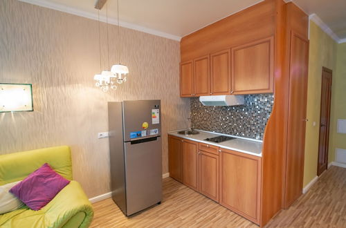 Foto 6 - One Room Apartment on Leonova St. 66