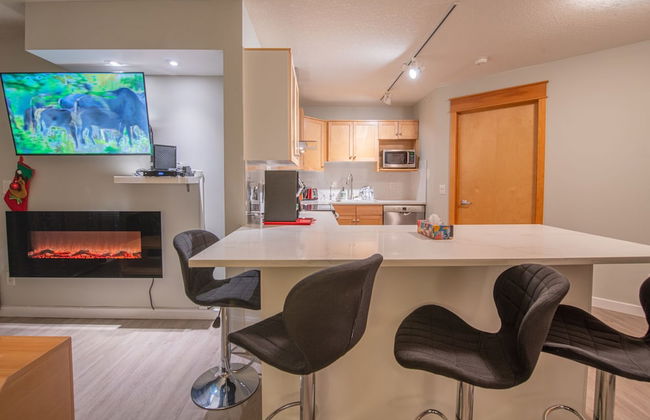Mountain View 2 Bedroom Condo-Top Floor - Foto 4