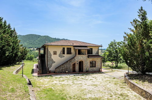 Photo 20 - Family Apt In Bio Agriturismo With Pool