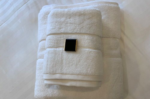 Foto 11 - Aurora - Brand New Luxury 2 bed 2 Bath Apartment