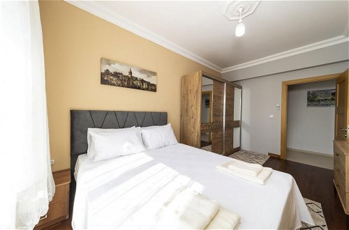 Photo 12 - Flat With Sea View 5 Min to Beach in Antalya