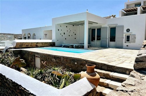 Photo 2 - Villa Mykonos 10 - Beautiful Stay on the Sea Side