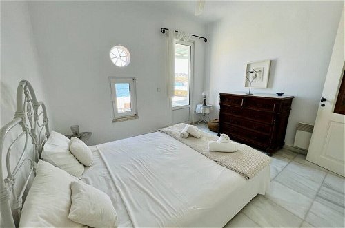 Photo 16 - Villa Mykonos 10 - Beautiful Stay on the Sea Side