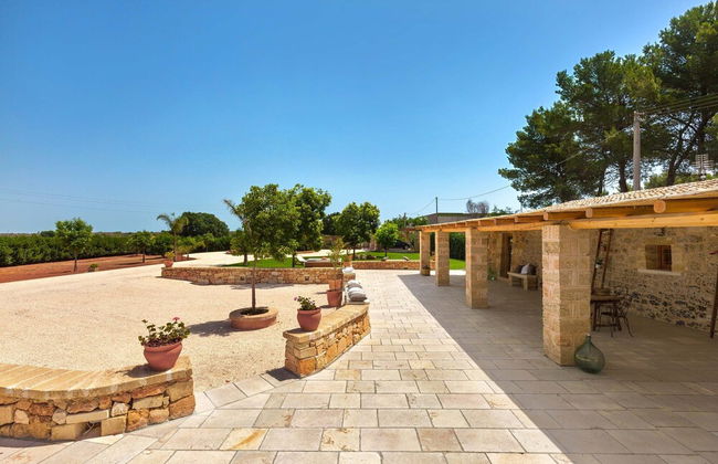 2474 Villa Vanda - Photo 36