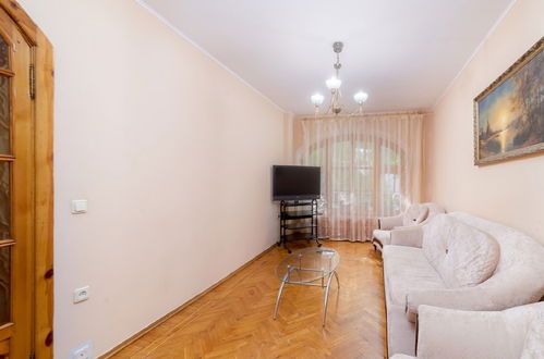 Photo 11 - Apartment near Opera Theater