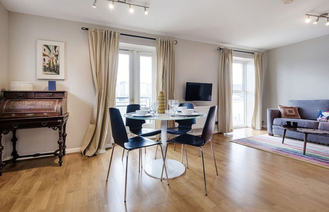 Panoramic Docklands Home - Foto 8