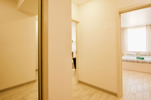 Photo 3 - LUXKV Apartment on Nikoloyamskiy 3A