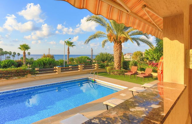 Villa Arbanassi in Latchi - Photo 3