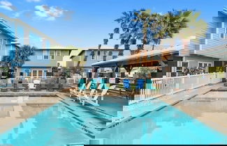 Foto 1 - Prime Location 5 Bedrooms Pool Sleeps 14