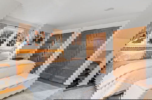 Foto 3 - Design House at Linden Hills