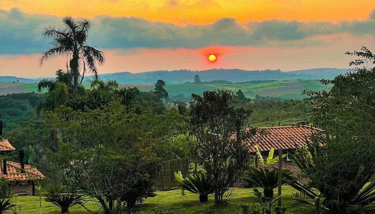 Foto 1 - Sítio da Montanha