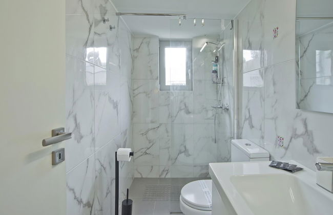 Athina in Chalandri With 2 Bedrooms and 1 Bathrooms - Foto 19