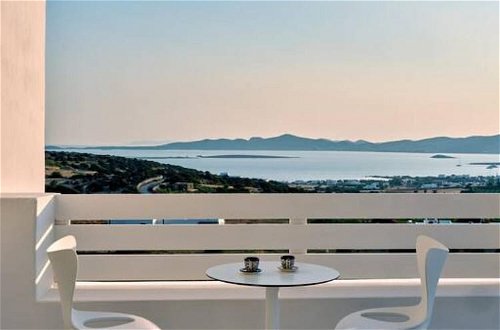 Photo 35 - La Vitalite Luxury Villa Mer in Paros
