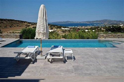Photo 29 - La Vitalite Luxury Villa Mer in Paros