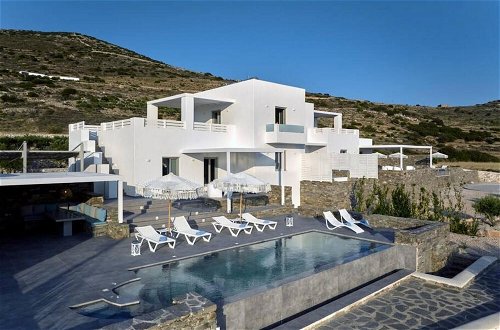 Photo 50 - La Vitalite Luxury Villa Mer in Paros