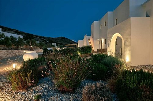 Photo 47 - La Vitalite Luxury Villa Mer in Paros