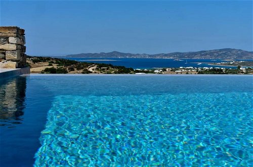 Photo 26 - La Vitalite Luxury Villa Mer in Paros