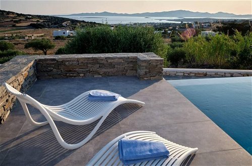 Photo 39 - La Vitalite Luxury Villa Mer in Paros