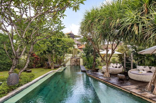 Photo 27 - Luxury Balinese 3-bedroom Villa in Seminyak - A Popular Choice