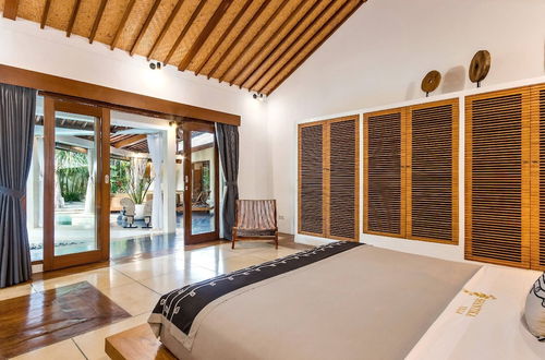 Photo 5 - Luxury Balinese 3-bedroom Villa in Seminyak - A Popular Choice