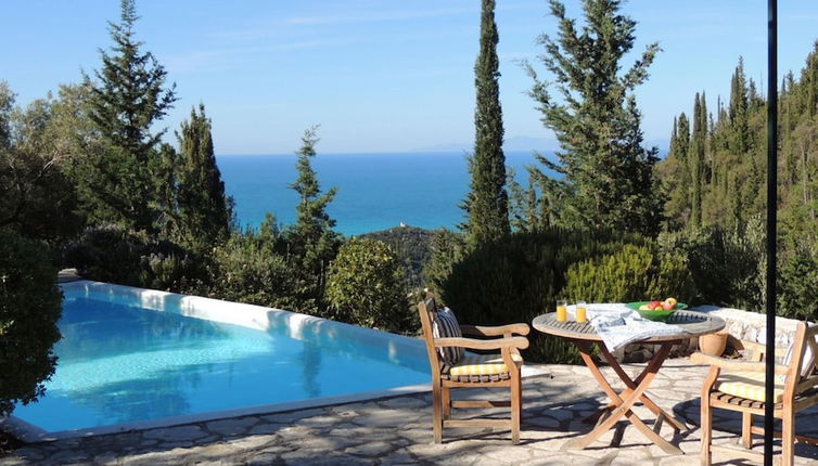 Photo 1 - Villa Thalia - Agios Nikitas Villas