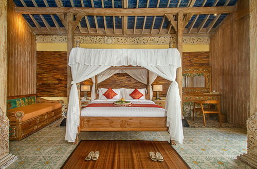 Photo 9 - Wooden Ganeca Villas by Pramana Villas