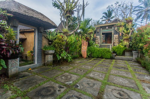 Photo 34 - Wooden Ganeca Villas by Pramana Villas