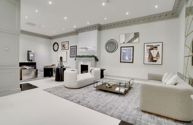 Charming Elegance Crystal City Apartment - Foto 1