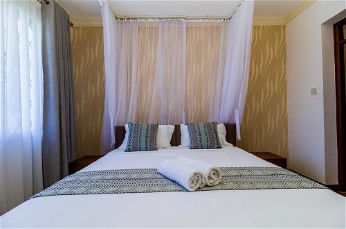 Photo 1 - Lux Suites Micasa Royal Apartments Nyali
