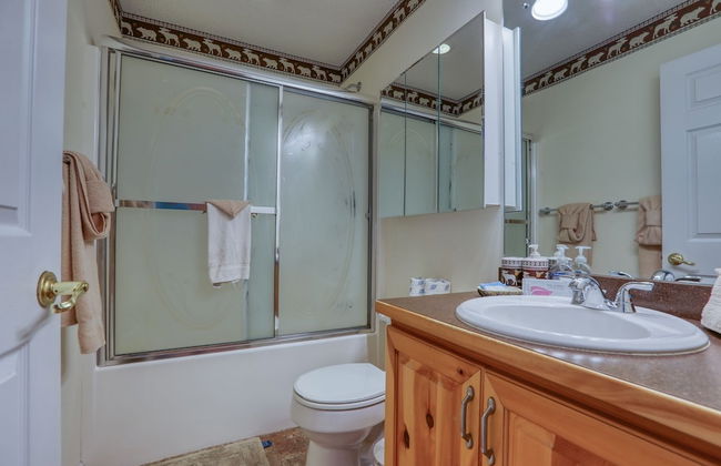 Moosetrax - 3 Bedrooms, 2 Baths, Sleeps 6 Cabin by RedAwning - Foto 15