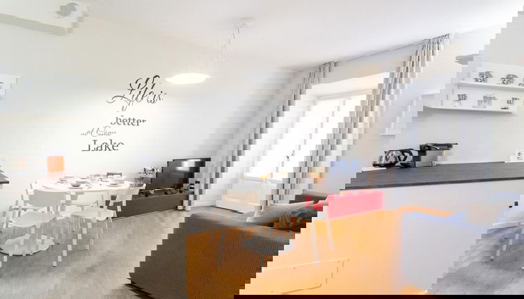Foto 1 - White Flat in Como City Center