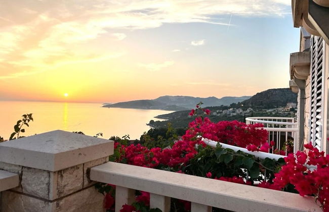 Villa Bouganvillea - sea View & Garden - A4 Premium - Foto 1