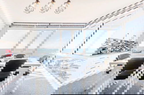 Foto 5 - Seaview Luxury Suite by PS