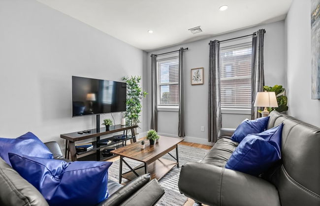 Luxury 2BD 2BA Near Logan Airport and T Station - Foto 2
