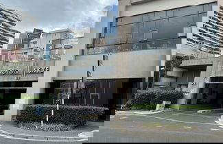 Photo 1 - KMG Apartments at Sandton Skye