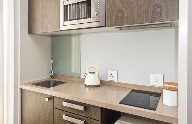 KMG Apartments at Sandton Skye - Foto 17